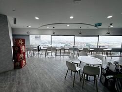 Gateway East (D7), Office #551952481
